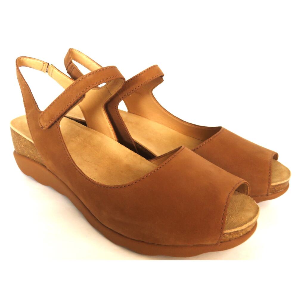 New DANSKO Cherry Milled Tan Nubuck Leather Sandals Women Sz EU 38 US 7.5/8